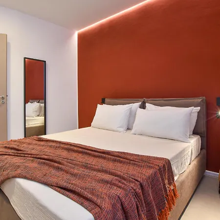 Beautiful In Trappeto Apartment