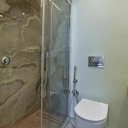 3 Bedroom Lovely In